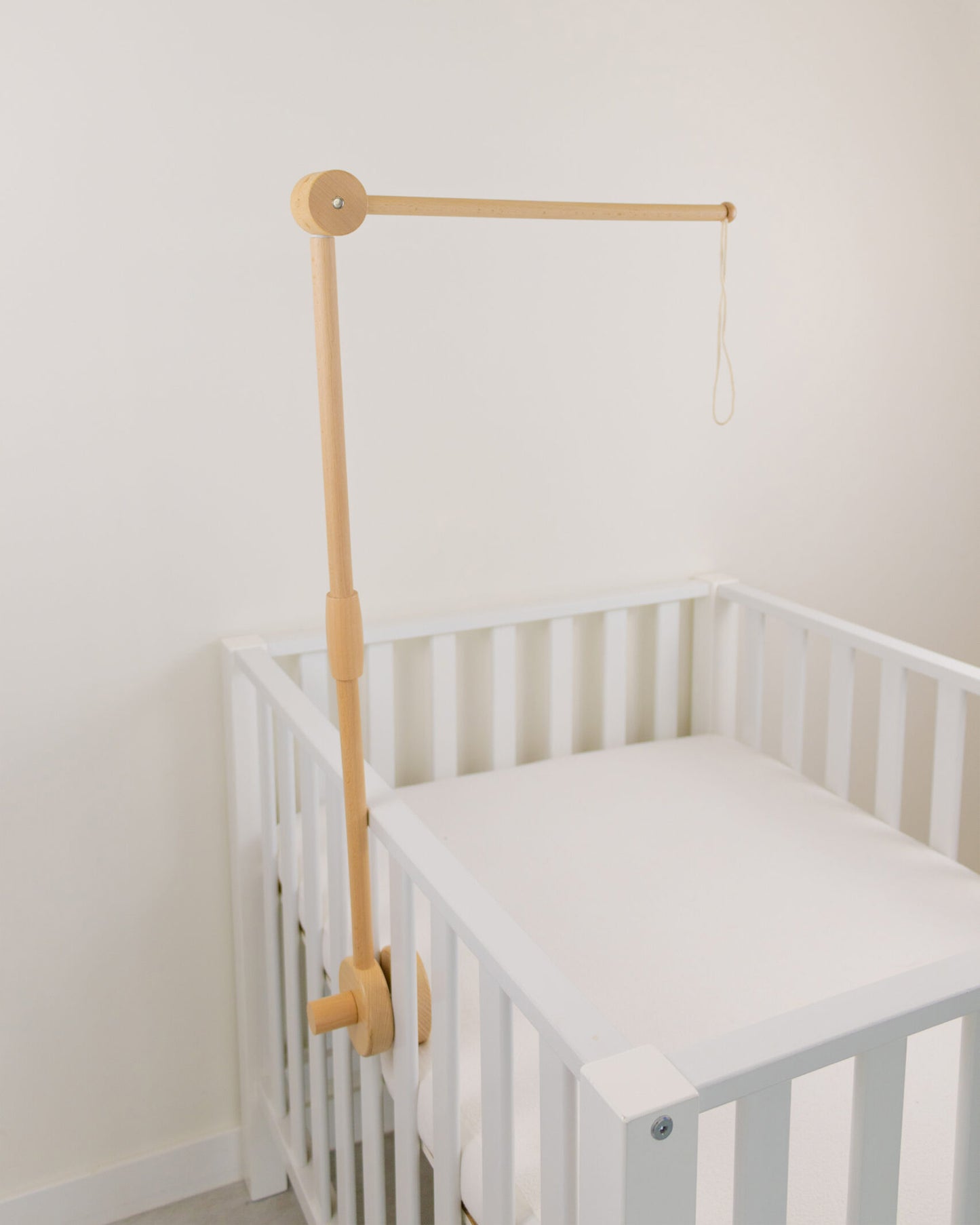 wooden arm zoom baby mobile